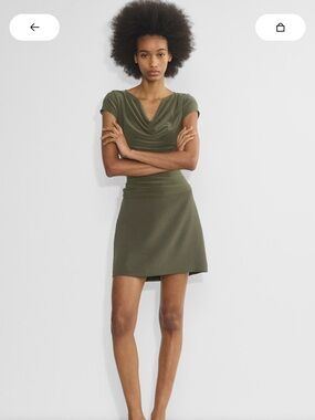 Aritzia Wilfred Classic Mini Skirt Crepette